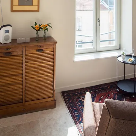 Les De Catherine, La 35 ナンシー