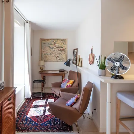 Les De Catherine, La 35 Apartment *