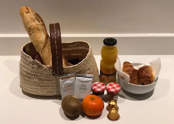 Les De Catherine, La 35 Διαμέρισμα *