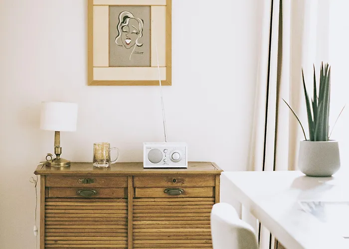 Les De Catherine, La 35 * Νανσύ